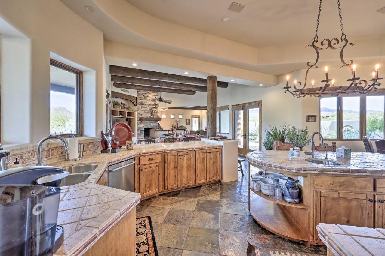 Cave Creek Oasis With Putting Green, Spa And Mtn View! Экстерьер фото